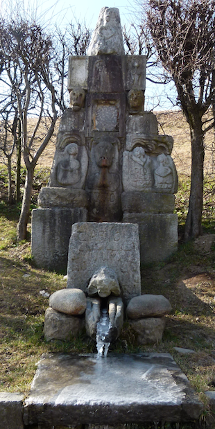 Buenos Aires einfach, Ein wunderlicher Brunnen in Sala Capriasca