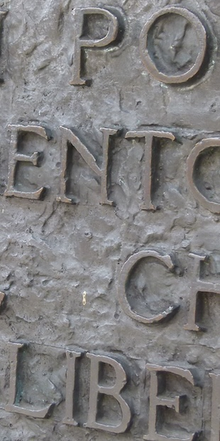 Da George Washington a Guglielmo Tell, Monumento Carlo Battaglini (particolare), Foto: Bernhard Graf