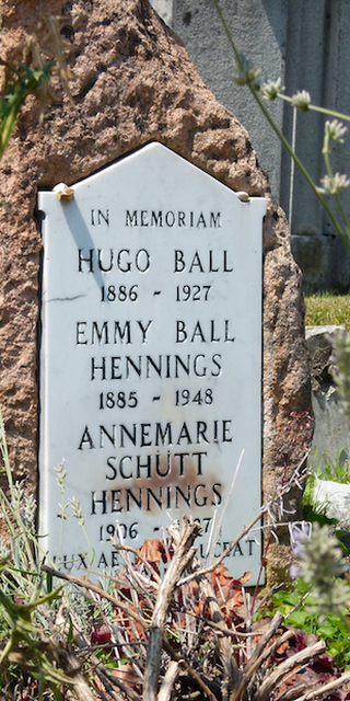 6925 Gentilino, Hugo Ball schrieb die erste Biografie von Hermann Hesse., Foto: Bernhad Graf