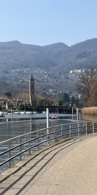 Caslano und sein Berg, Lavena (VA), Foto: Bernhard Graf