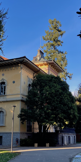 6900 Lugano 9, Villa Saroli. Viale Stefano Franscini 8, Foto: Bernhard Graf
