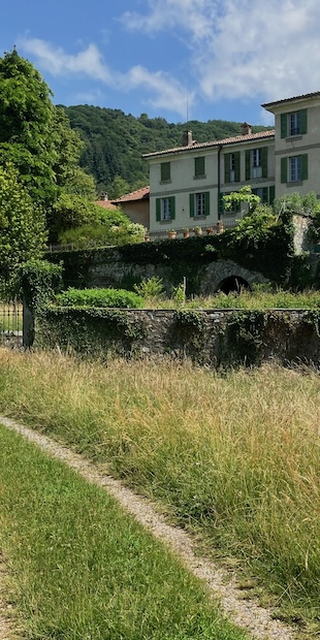 Viali d'Oro - In der Heimat von Francesco Chiesa, Casa Spinelli (Ortsteil Trevall).